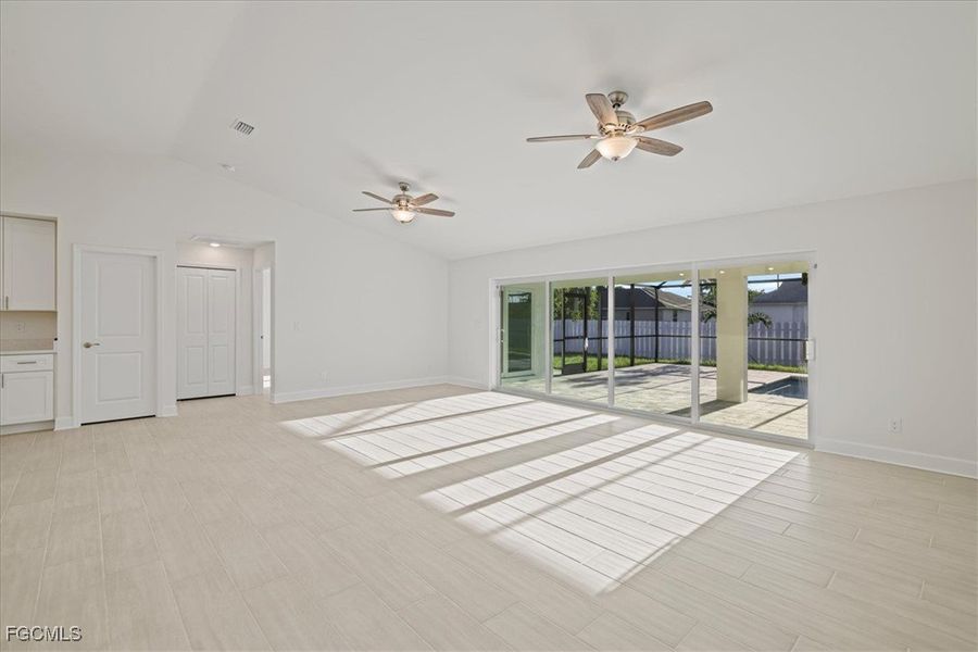 Image 35 of a home in Cape Coral.