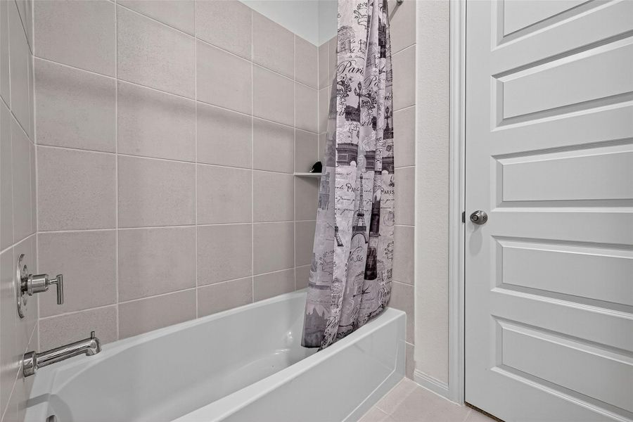 Image 38 of a home in Anderson Lakes. Image 38 of a home in Anderson Lakes.