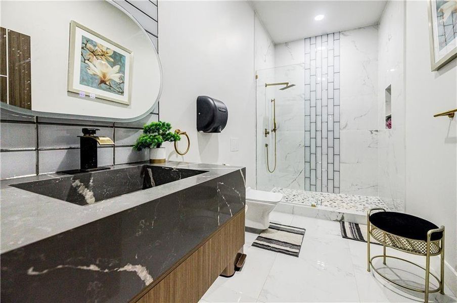 Furnished interior view inside a new home in , Marietta (Image 35).