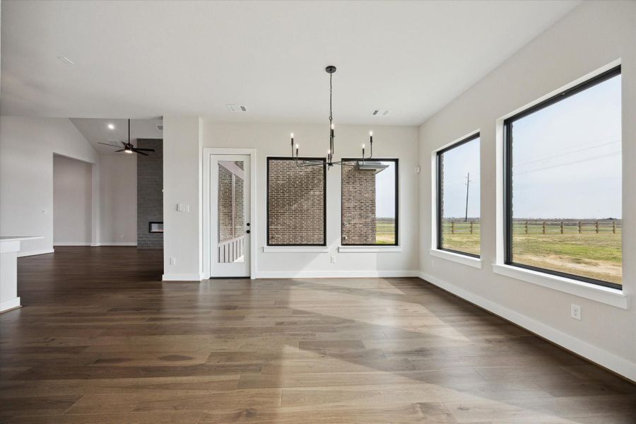 Dining Area with access to Back Porch