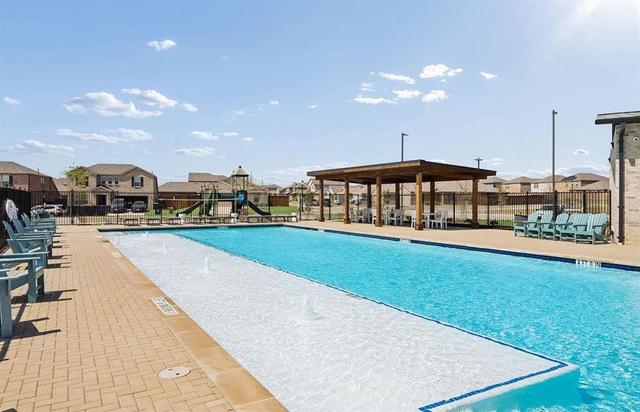 Large splash area