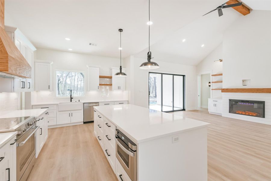 Furnished interior view inside a new home in , Dayton (Image 13).