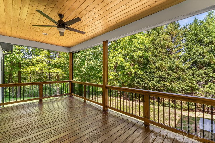 Exterior details and patio area of a home in , Marion (Image 28).