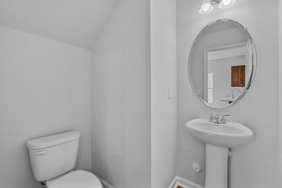 Image 37 of a home in Hanes Lake. Image 37 of a home in Hanes Lake.