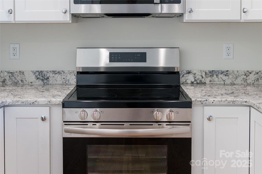 Close-up of interior finishes inside a home in , Asheville (Image 14). Close-up of interior finishes inside a home in , Asheville (Image 14).