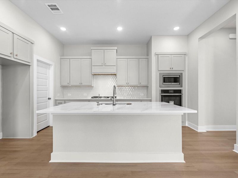 Furnished interior view inside a new home in Clopton Farms, Montgomery (Image 9).
