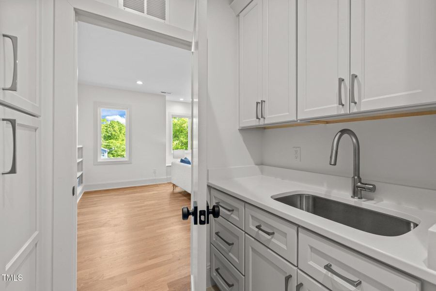 27-web-or-mls-5Z8A9884