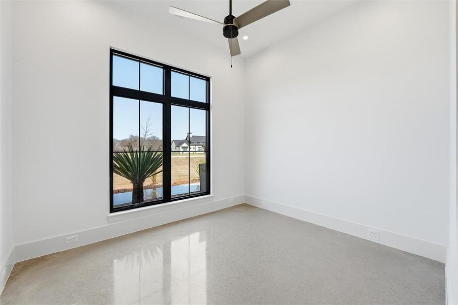 Spacious, unfurnished interior of a new home in Summit Ranch, Aledo (Image 28). Spacious, unfurnished interior of a new home in Summit Ranch, Aledo (Image 28).