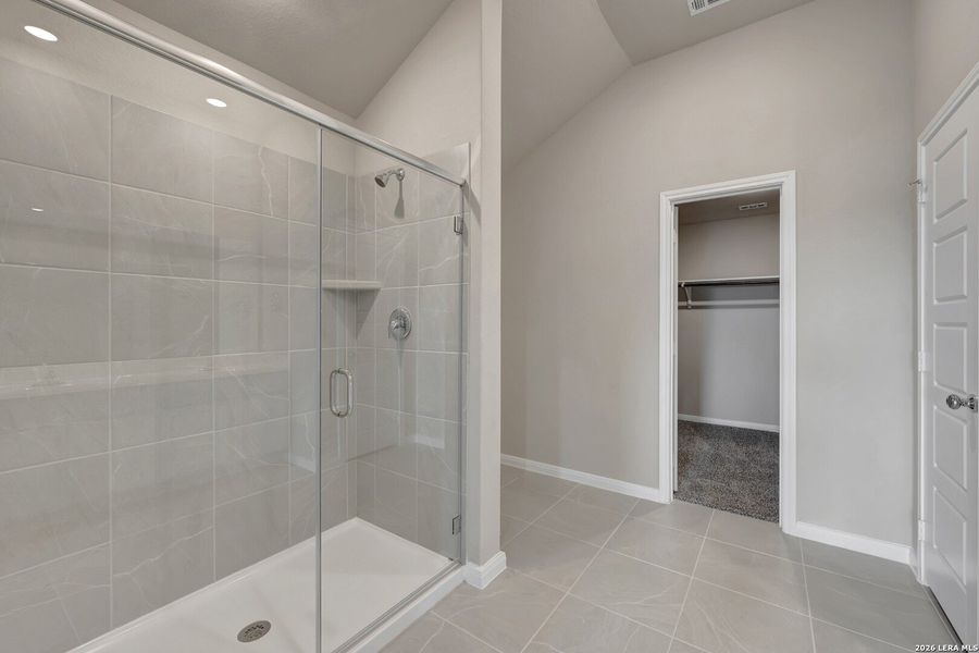 Furnished interior view inside a new home in Greenspoint Heights, Seguin (Image 15).
