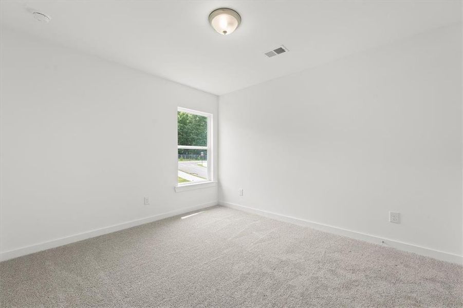 Spacious, unfurnished interior of a new home in Ellington Farms, Statham (Image 28).