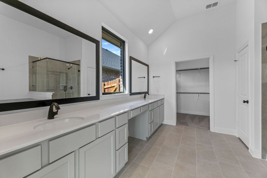 4br New Home in Anna, TX.  - Slide 26