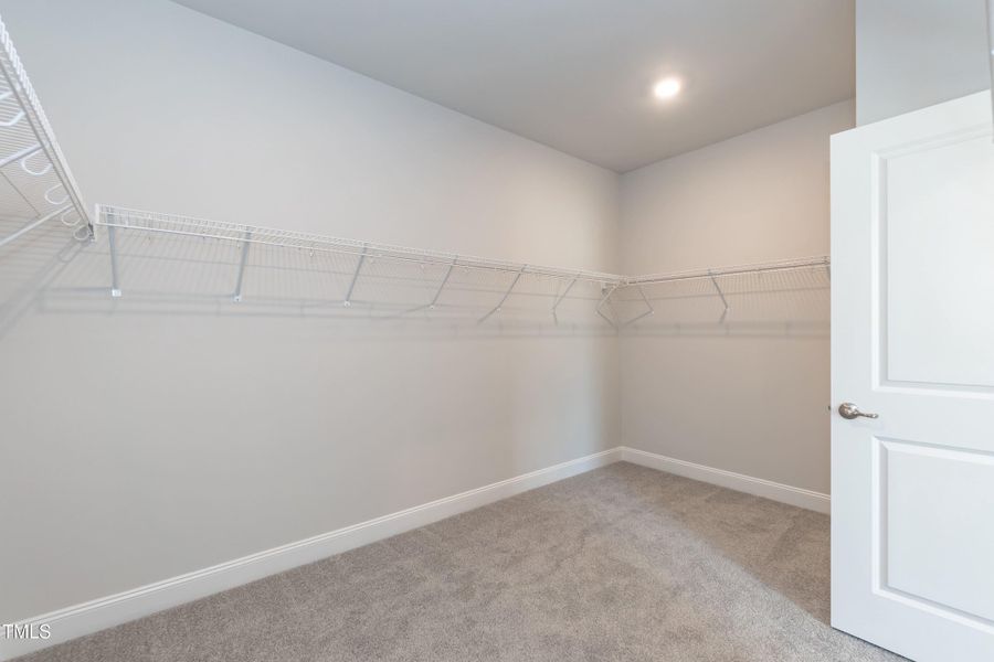 Primary Closet 01