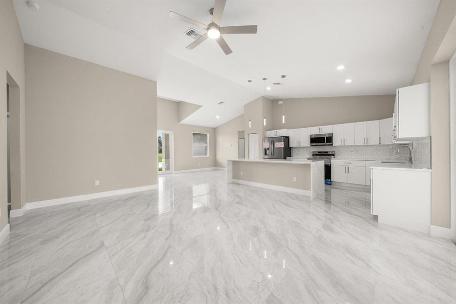 interior - family room 1