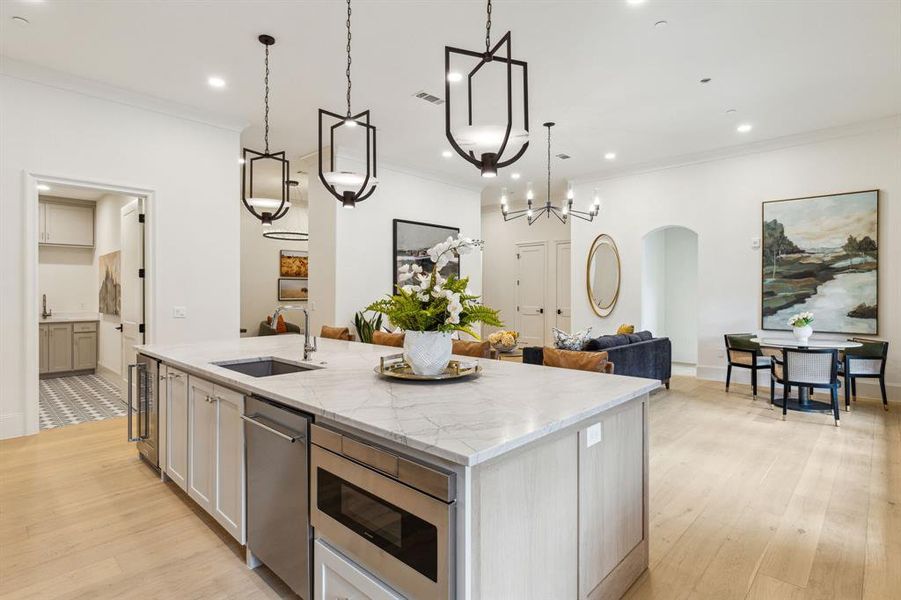 Furnished interior view inside a new home in , Plano (Image 11).