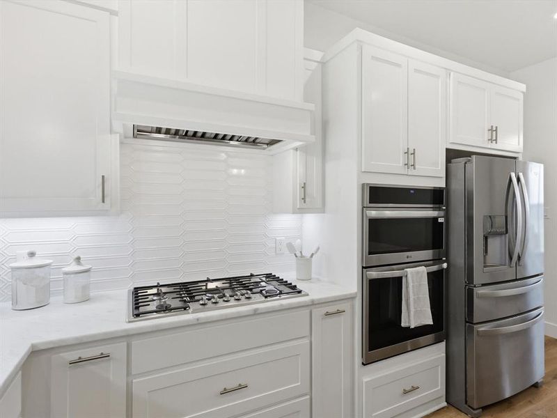 Furnished interior view inside a new home in , Weatherford (Image 15).