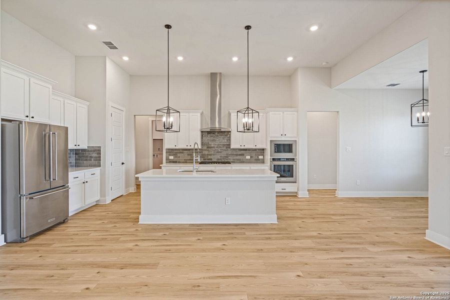 Furnished interior view inside a new home in Potranco West, Castroville (Image 4).