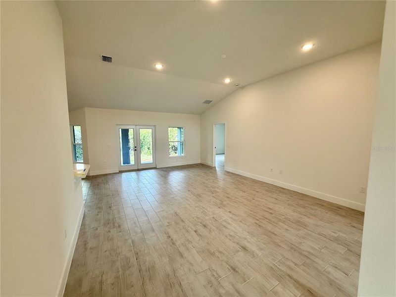 Spacious, unfurnished interior of a new home in Rotonda, Rotonda West (Image 16).