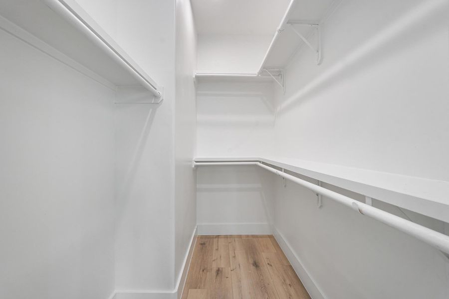 Spacious, unfurnished interior of a new home in , Channelview (Image 26).