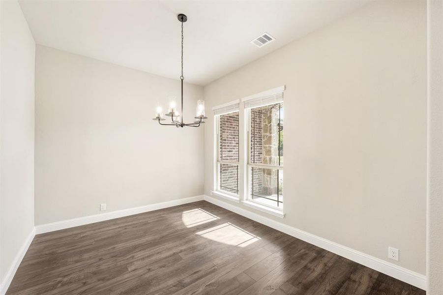 Spacious, unfurnished interior of a new home in East Oak Creek 50-55, Commerce (Image 33).