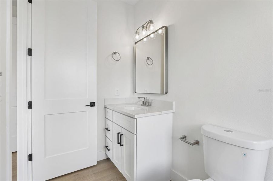 Furnished interior view inside a new home in , Auburndale (Image 17).
