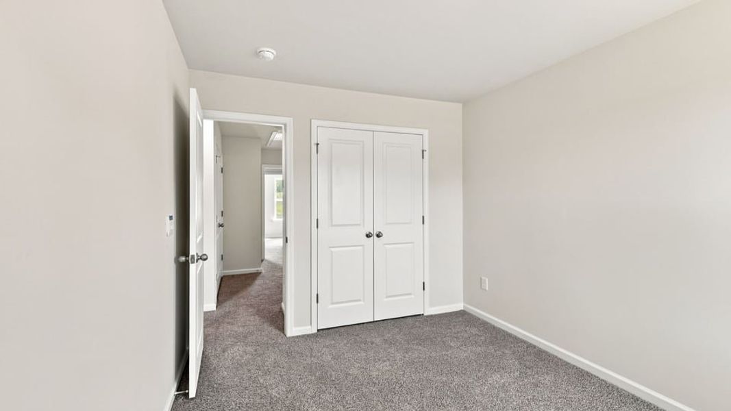 Spacious, unfurnished interior of a new home in Baxter Village, Boiling Springs (Image 27).