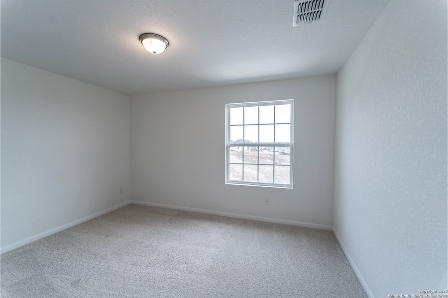 Spacious, unfurnished interior of a new home in Willow View, Converse (Image 14).