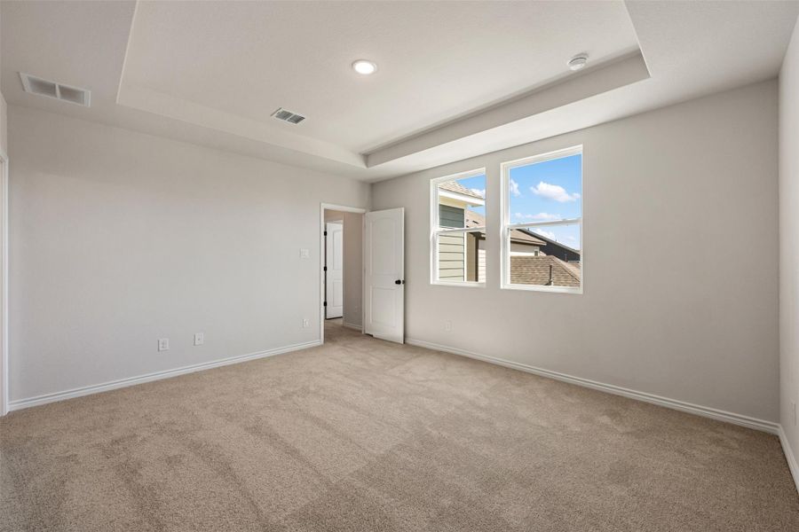 Representative images and renderings are for illustrative purposes. Actual structural options and design finishes of home may vary. Representative images and renderings are for illustrative purposes. Actual structural options and design finishes of home may vary.