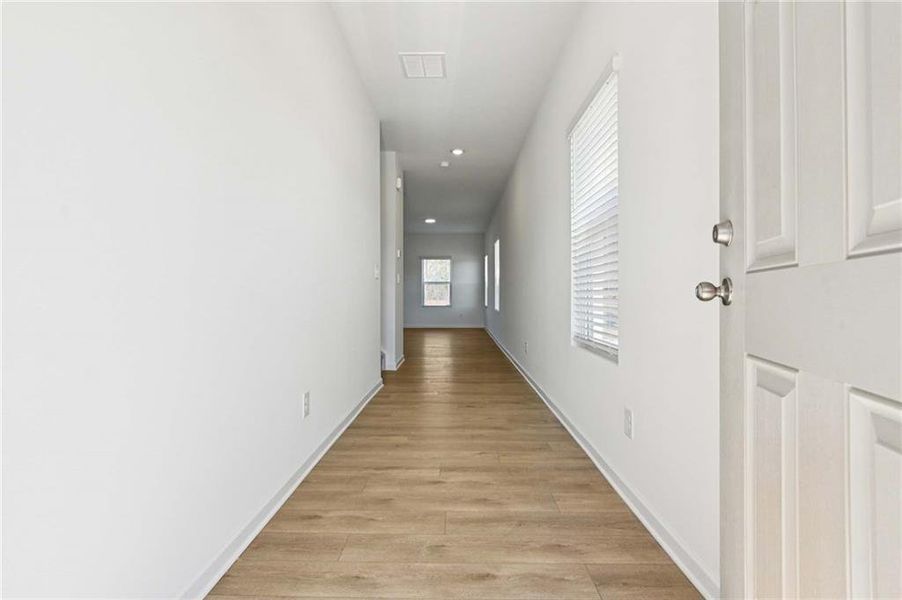 Spacious, unfurnished interior of a new home in Leydenview, Mableton (Image 22).