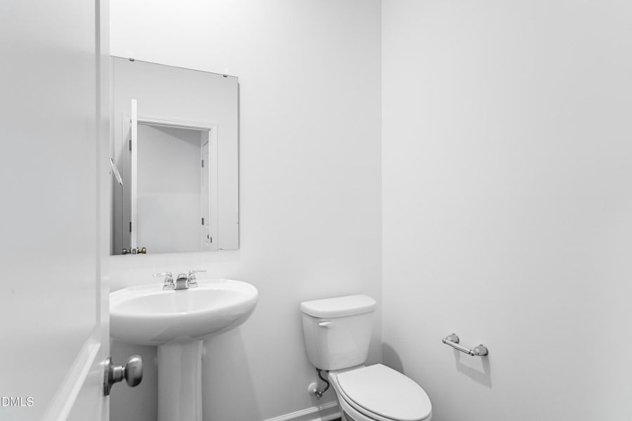 SUN_ElmGrove_Pic_Wyatt_Powder_1of1 SUN_ElmGrove_Pic_Wyatt_Powder_1of1