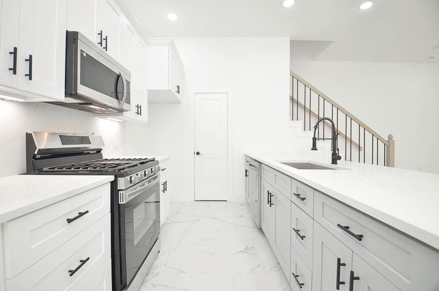 Furnished interior view inside a new home in , Houston (Image 8).