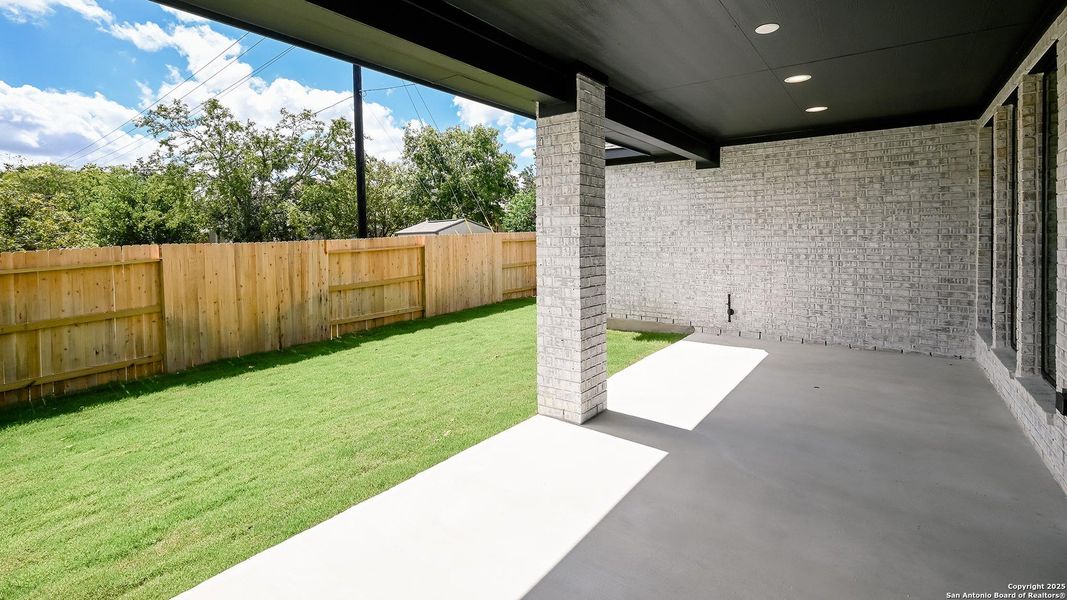 Exterior details and patio area of a home in Cibolo Valley Heights 65', Cibolo (Image 4).