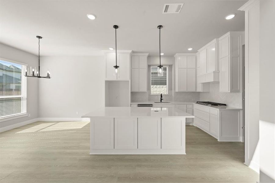 2210 Pelican- Kitchen (3) 2210 Pelican- Kitchen (3)