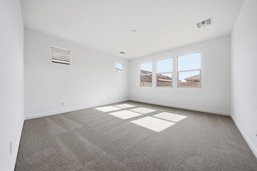 Spacious, unfurnished interior of a new home in Miravida, Surprise (Image 14).