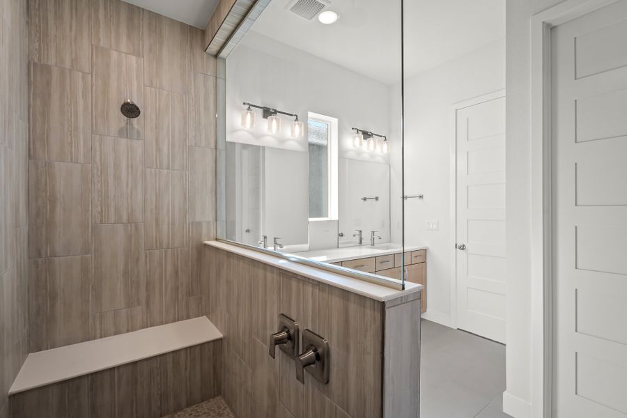 Owner's Bath Owner's Bath