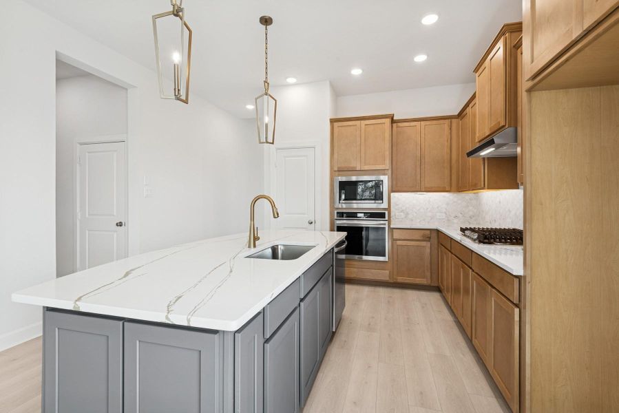 Furnished interior view inside a new home in Pomona 45' Homesites, Manvel (Image 6).