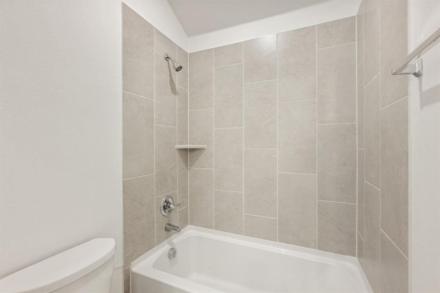 Furnished interior view inside a new home in East Oak Creek Elements, Commerce (Image 13).