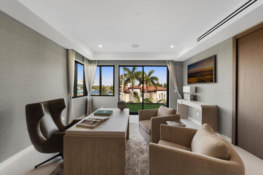 _LG11112-MLS _LG11112-MLS