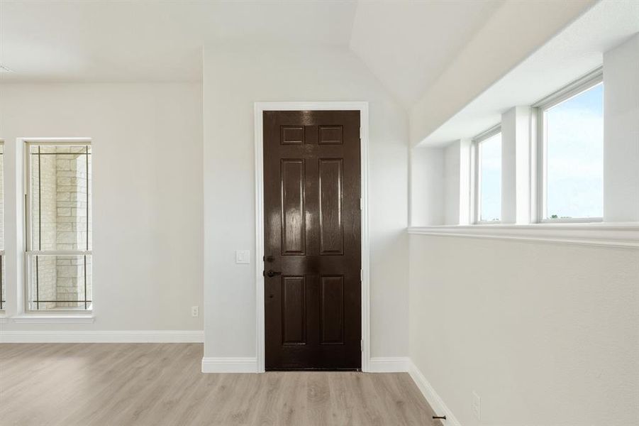 Spacious, unfurnished interior of a new home in Hunters Ridge, Crowley (Image 18). Spacious, unfurnished interior of a new home in Hunters Ridge, Crowley (Image 18).