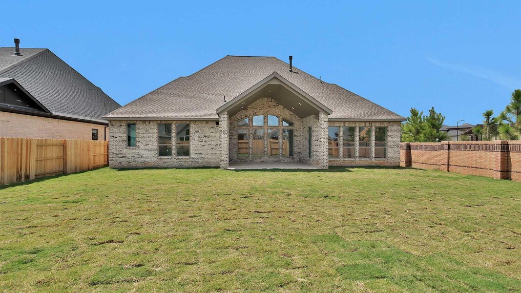 Exterior details and patio area of a home in Elyson, Katy (Image 4).