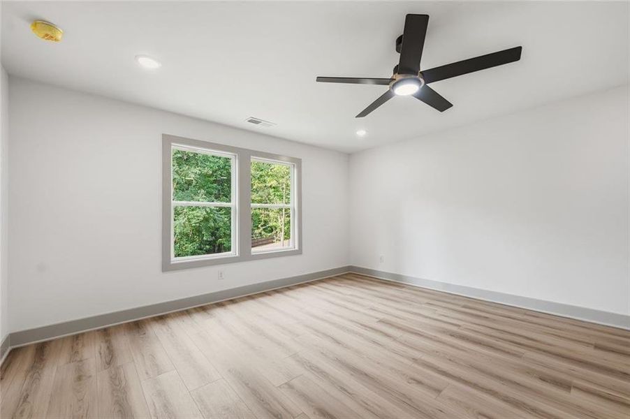 Spacious, unfurnished interior of a new home in , Gainesville (Image 29). Spacious, unfurnished interior of a new home in , Gainesville (Image 29).