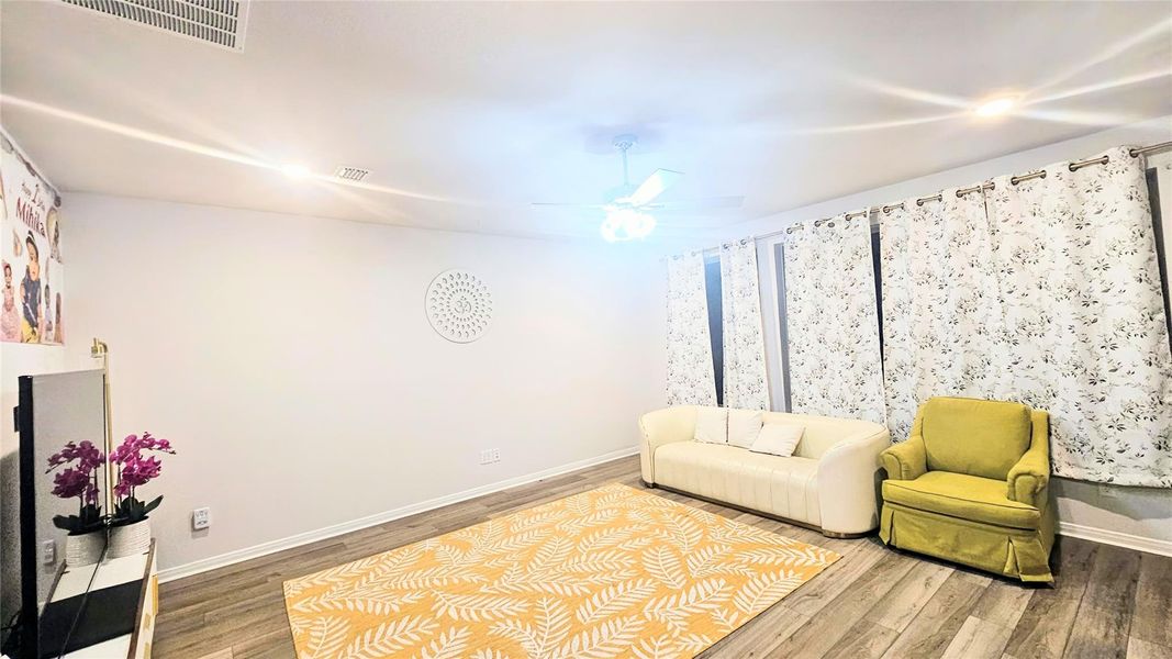 Image 36 of a home in Towne Lake 50'. Image 36 of a home in Towne Lake 50'.