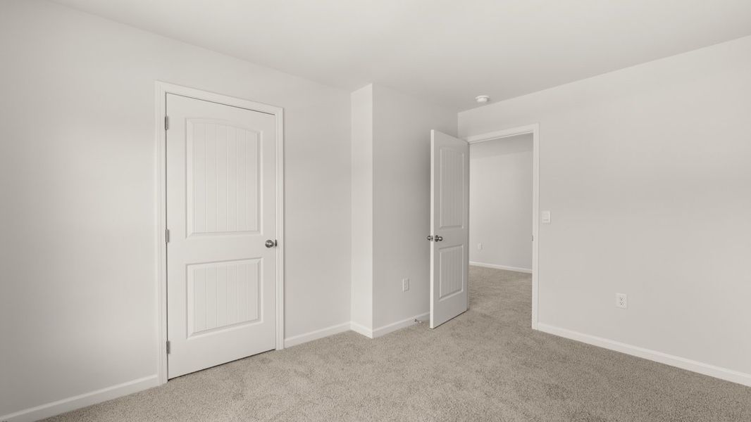 Representative unfurnished interior of a home built from the Fayette ll by D.R. Horton in Braselton Village, Braselton (Image 29).