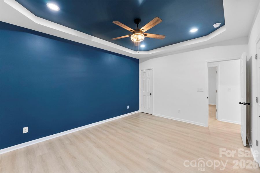 Spacious, unfurnished interior of a new home in , Cherryville (Image 20).