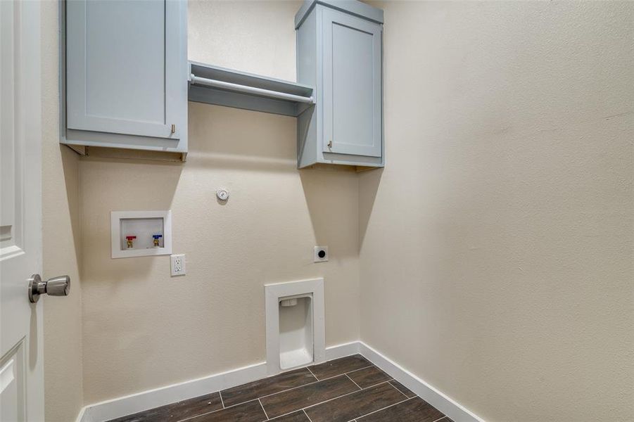 Spacious, unfurnished interior of a new home in , Trinidad (Image 15).