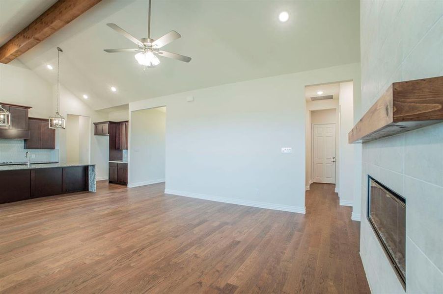 4-web-or-mls-221 marie 04 4-web-or-mls-221 marie 04