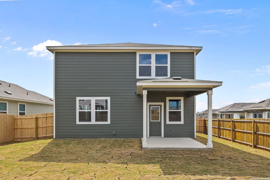 Exterior details and patio area of a home in Park Place, New Braunfels (Image 20).