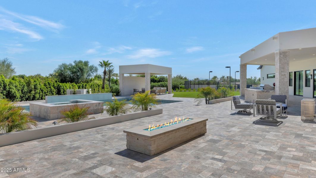 Large Outdoor Space Large Outdoor Space