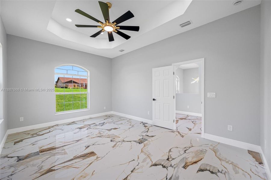 Image 6 of a home in . Image 6 of a home in .