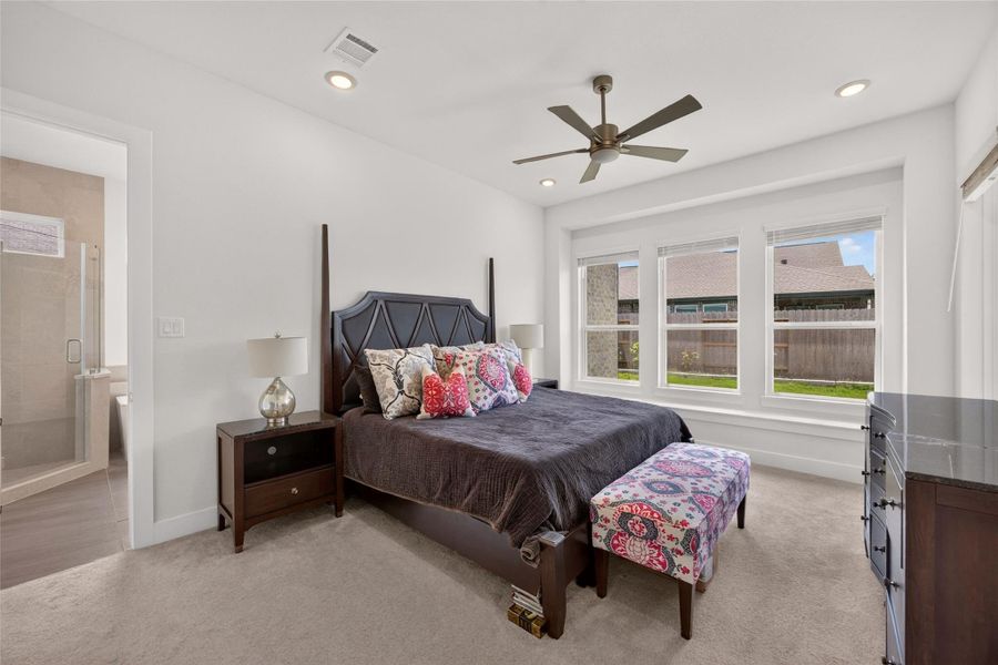 Furnished interior view inside a new home in Fulshear Lakes, Fulshear (Image 28).