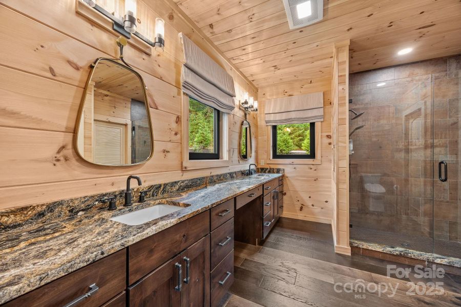 Furnished interior view inside a new home in , Zirconia (Image 11).